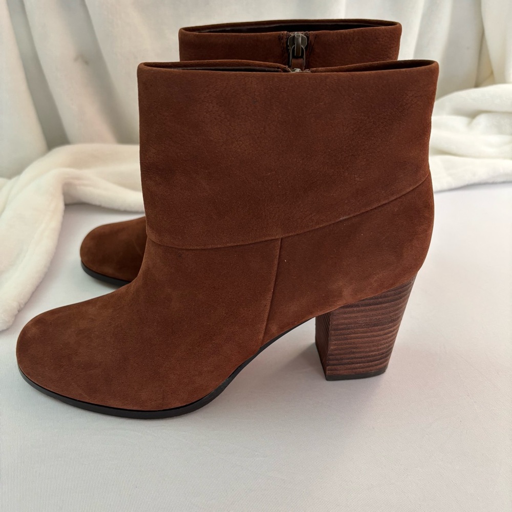 COLE HAAN Women’s Ankle Boot Bootie Nike Air Suede Leather Brown Size 8B
